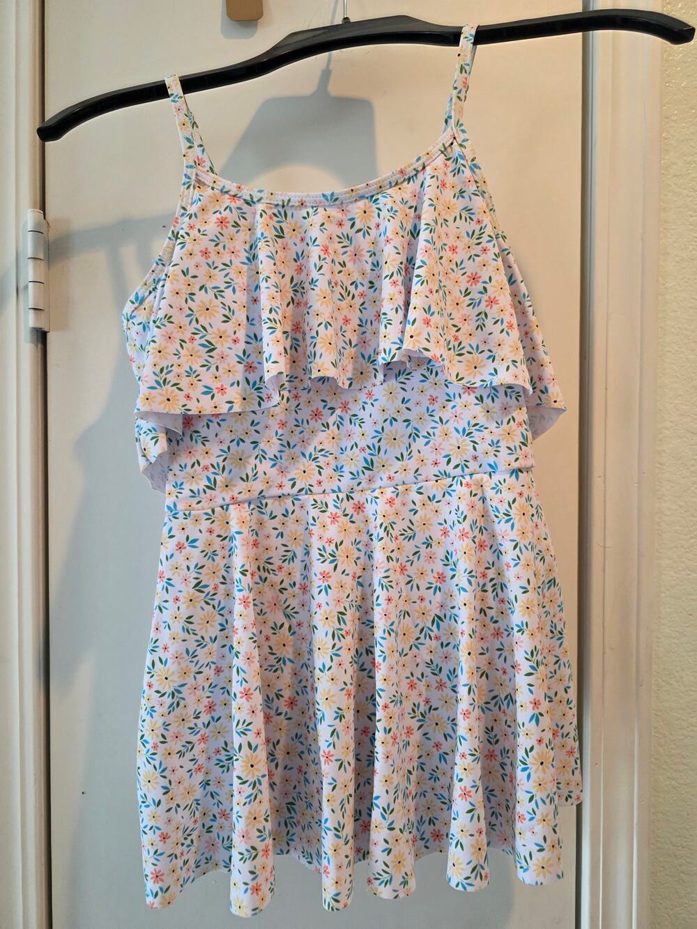 Cute white floral print girls' one-piece